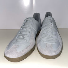 画像をギャラリービューアに読み込む, GERMAN TRAINER <GRAY>