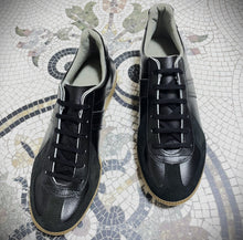 이미지를 갤러리 뷰어에 로드 , GERMAN TRAINER 1183 <BLACK>