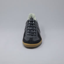 이미지를 갤러리 뷰어에 로드 , GERMAN TRAINER 1183 <BLACK>