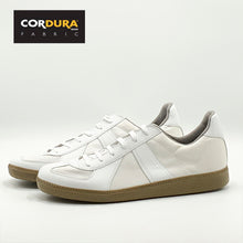 画像をギャラリービューアに読み込む, GERMAN TRAINER 1183 CORDURA <WHITE>