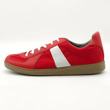 Load image into Gallery viewer, [Limited quantity / pre-order sale] GERMAN TRAINER 1183 CORDURA &lt;RED&gt;
